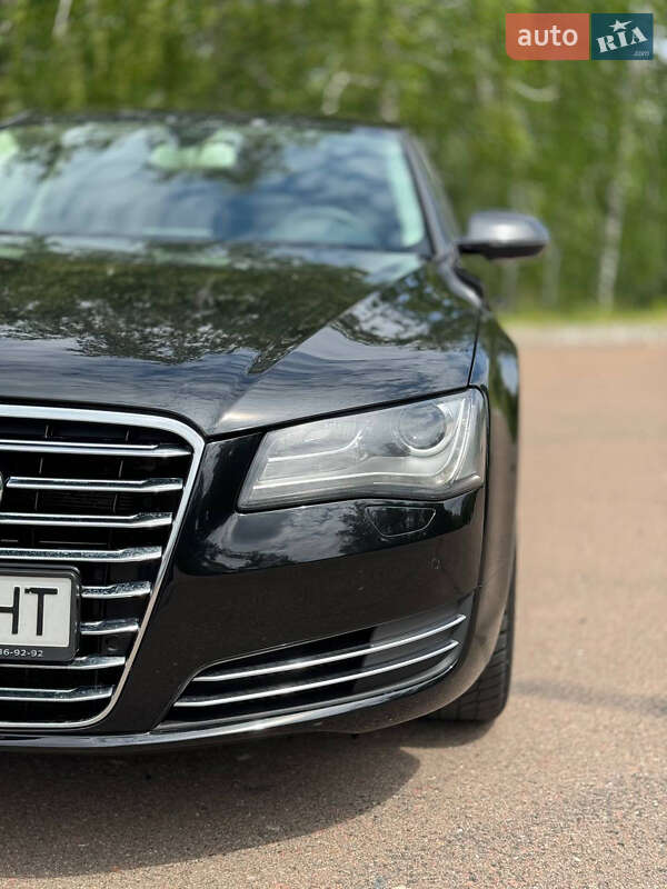 Седан Audi A8 2013 в Киеве