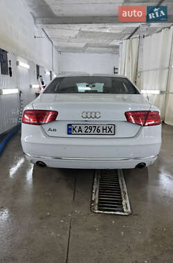 Седан Audi A8 2013 в 