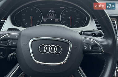Седан Audi A8 2013 в Киеве
