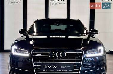 Седан Audi A8 2013 в 