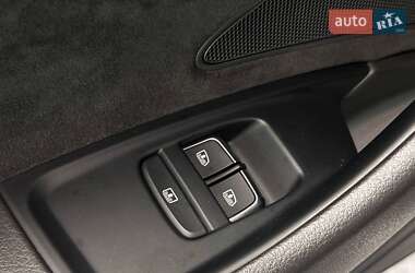 Седан Audi A8 2013 в 
