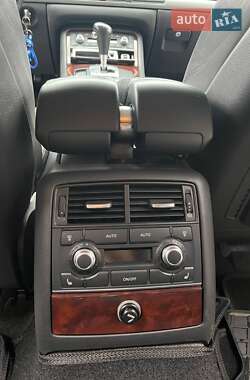 Седан Audi A8 2007 в 