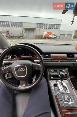 Седан Audi A8 2007 в 