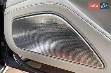 Седан Audi A8 2013 в 