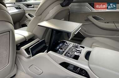 Седан Audi A8 2013 в 