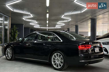 Седан Audi A8 2013 в 