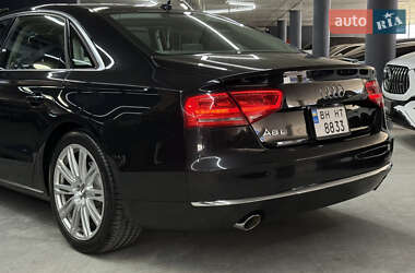 Седан Audi A8 2013 в 