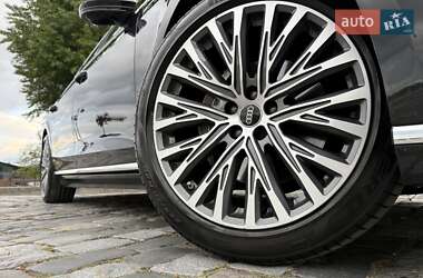 Седан Audi A8 2021 в 