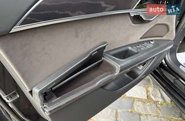 Седан Audi A8 2021 в 