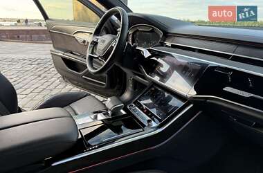 Седан Audi A8 2021 в 