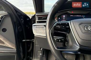 Седан Audi A8 2021 в 