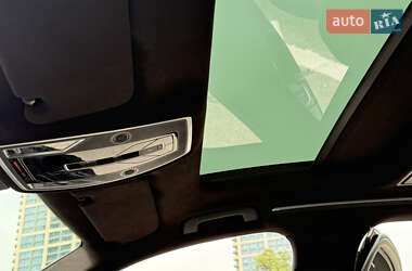 Седан Audi A8 2019 в 