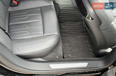 Седан Audi A8 2019 в 