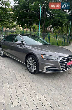Седан Audi A8 2019 в 