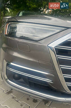 Седан Audi A8 2019 в 