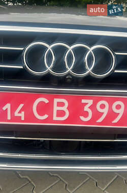 Седан Audi A8 2019 в 