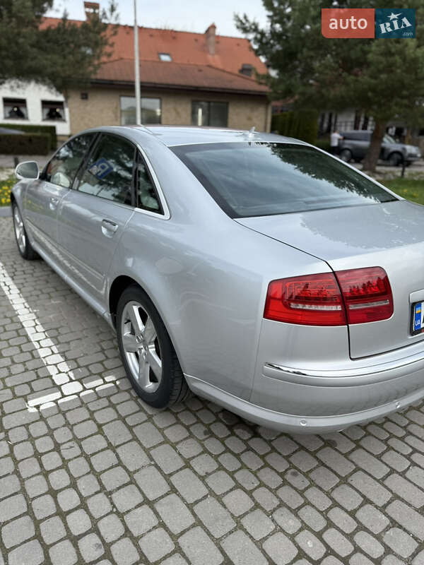 Седан Audi A8 2009 в Івано-Франківську