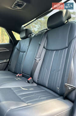Седан Audi A8 2021 в 