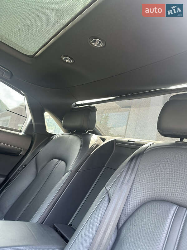 Седан Audi A8 2015 в Тячеве фото 14 Седан Audi A8 2015 в Тячеве