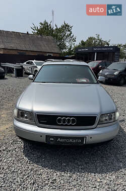 Седан Audi A8 1997 в 