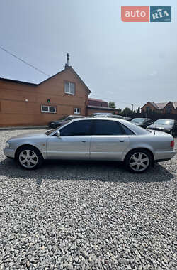 Седан Audi A8 1997 в 