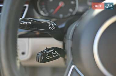 Седан Audi A8 2010 в 