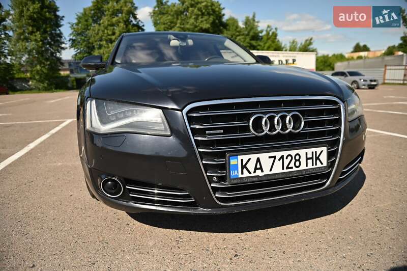 Седан Audi A8 2010 в Рівному
