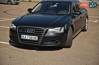 Седан Audi A8 2010 в 