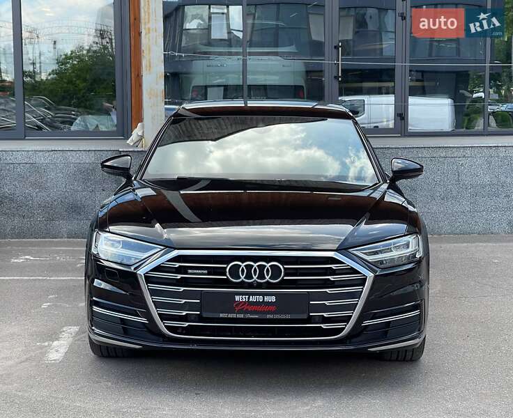 Седан Audi A8 2021 в Киеве