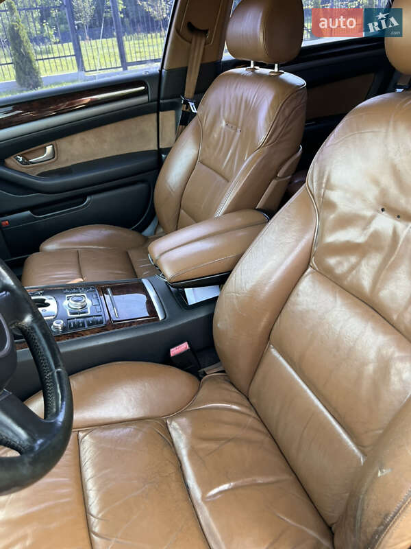 Седан Audi A8 2003 в Боярке