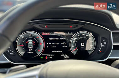 Седан Audi A8 2021 в 