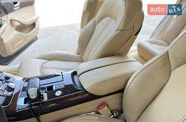 Седан Audi A8 2013 в 