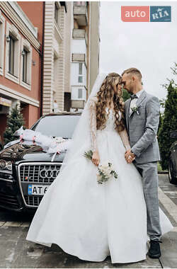 Седан Audi A8 2006 в 