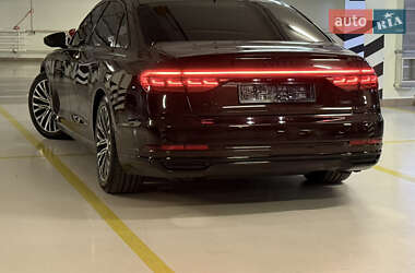 Седан Audi A8 2018 в 