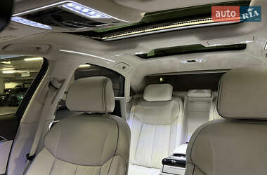 Седан Audi A8 2018 в 
