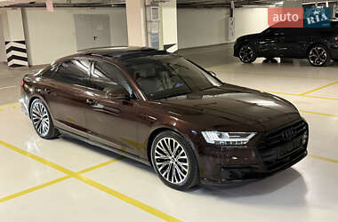 Седан Audi A8 2018 в 