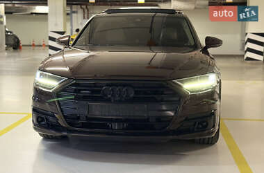 Седан Audi A8 2018 в 
