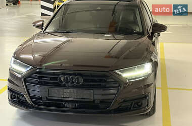 Седан Audi A8 2018 в 