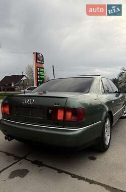 Седан Audi A8 2002 в 