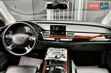 Седан Audi A8 2013 в 