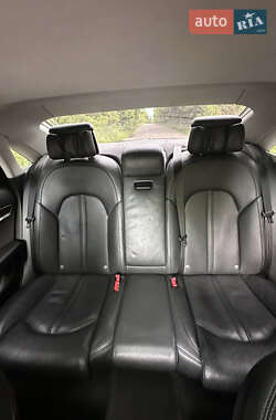 Седан Audi A8 2012 в 