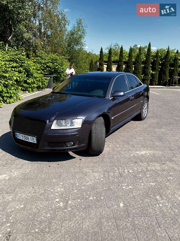 Седан Audi A8 2003 в Надвірній
