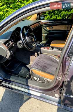 Седан Audi A8 2003 в 