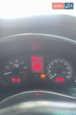 Седан Audi A8 1997 в 