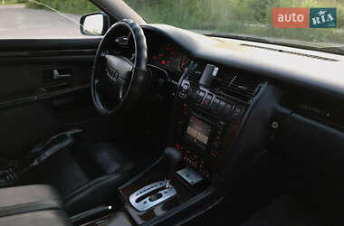 Седан Audi A8 1997 в 