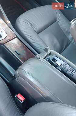 Седан Audi A8 1995 в 