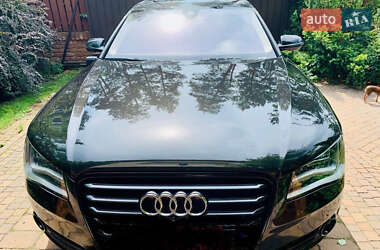 Седан Audi A8 2013 в Києві