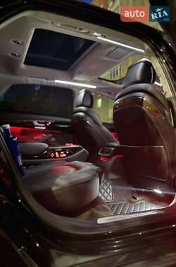 Седан Audi A8 2014 в 