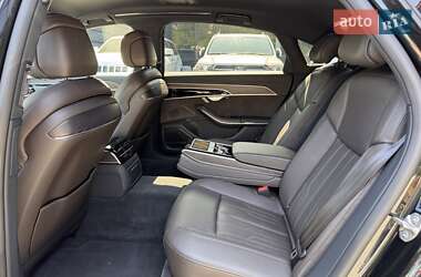 Седан Audi A8 2021 в 