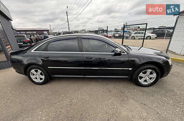 Седан Audi A8 2006 в 